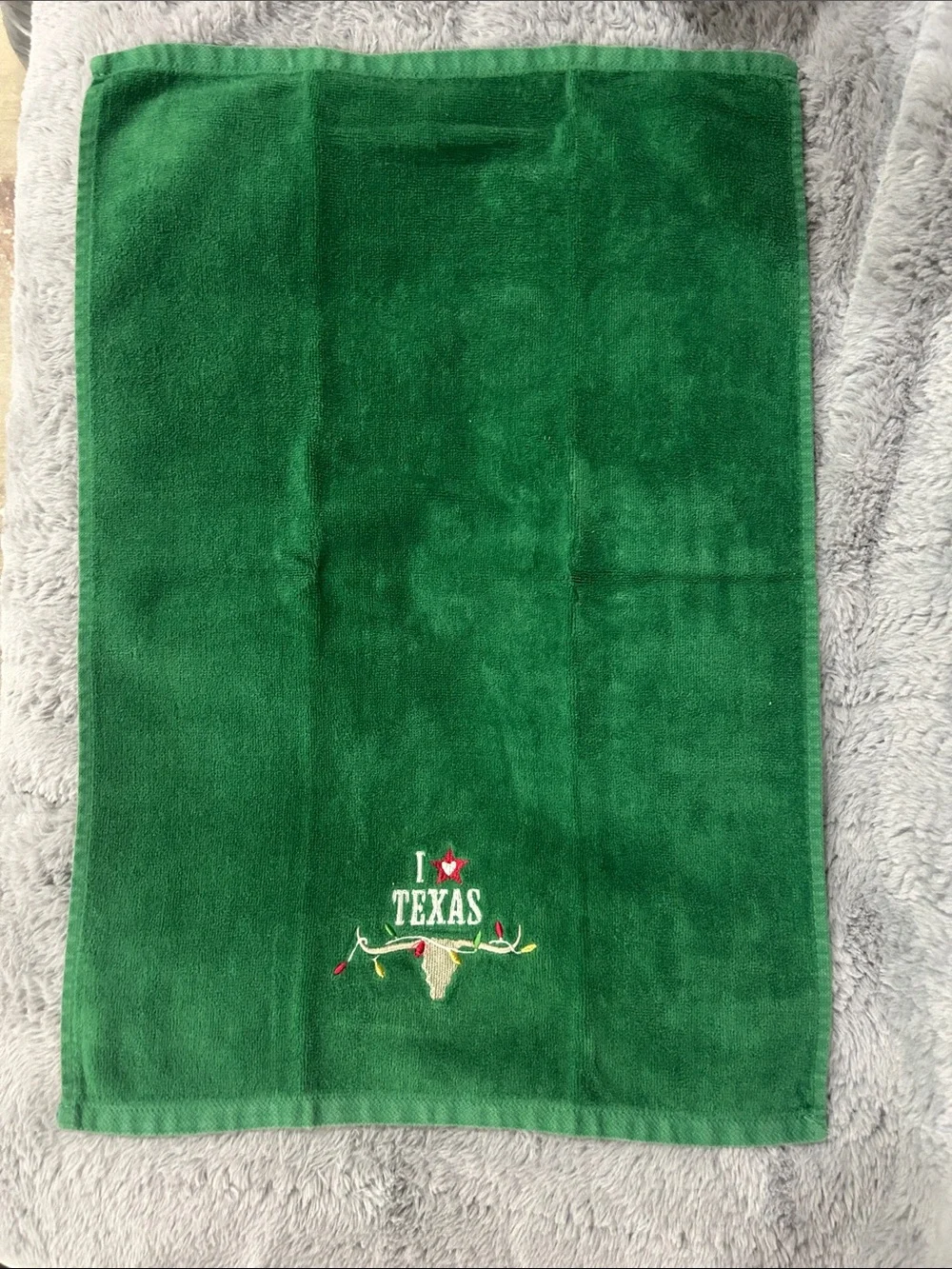 Xmas Hand Towels (Set of 2) by St. Nicholas Square “I ♥ Texas